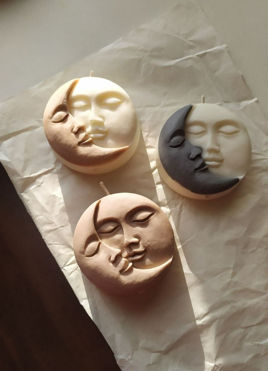 Moon Candle