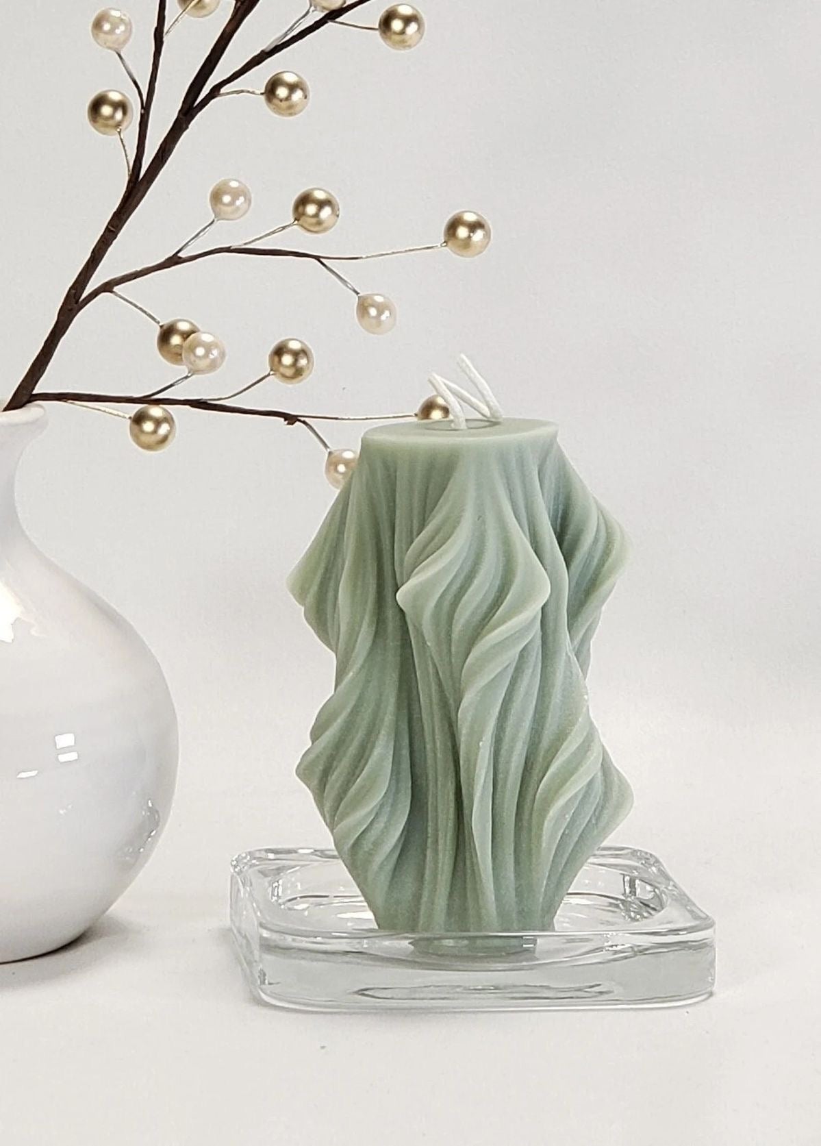 Twisted Wave candle