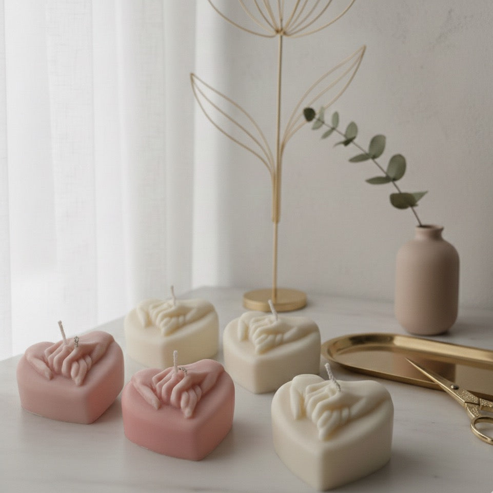Hand in Hand Couple Candle